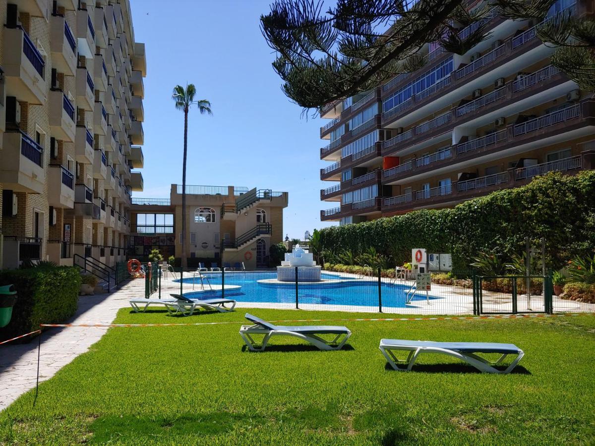Apartamento 315 en paseo marítimo 96 Fuengirola Exterior foto